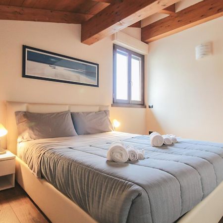 Appartamento Al Porto Pianello Del Lario Екстериор снимка